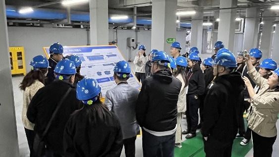 지난해 5월 16일 서남물재생센터 방문한 몽골과학기술대 도시계획공학과 석사과정생들의 모습 [서울대학교 제공. 재판매 및 DB 금지]