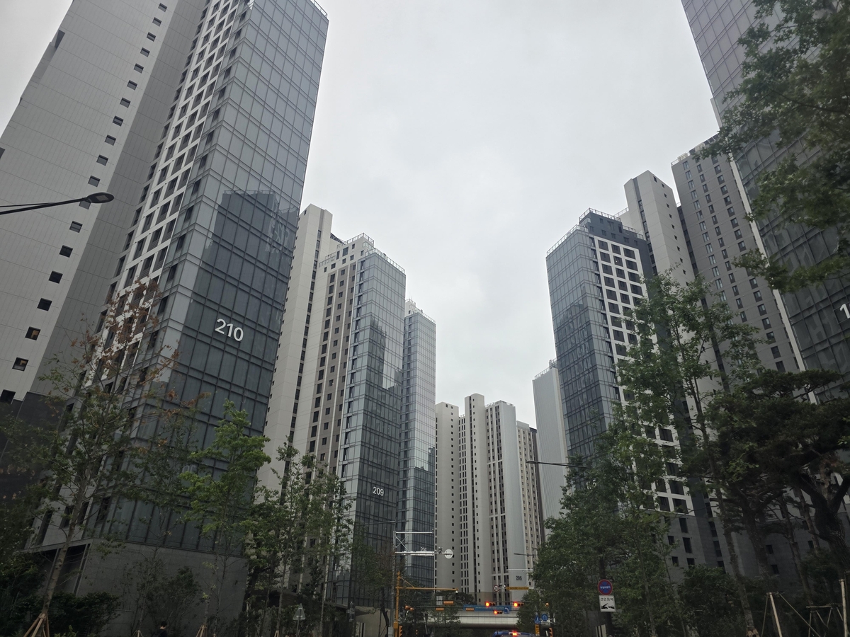 대출 규제에 전세시장도 냉랭…"전세대출 안받으면 1억 낮춰줘"