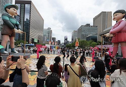 선진국 한국의 K문화에 흠뻑 빠진 외국인들