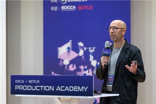 마크 해리슨 넷플릭스 시니어 랭귀지 매니저