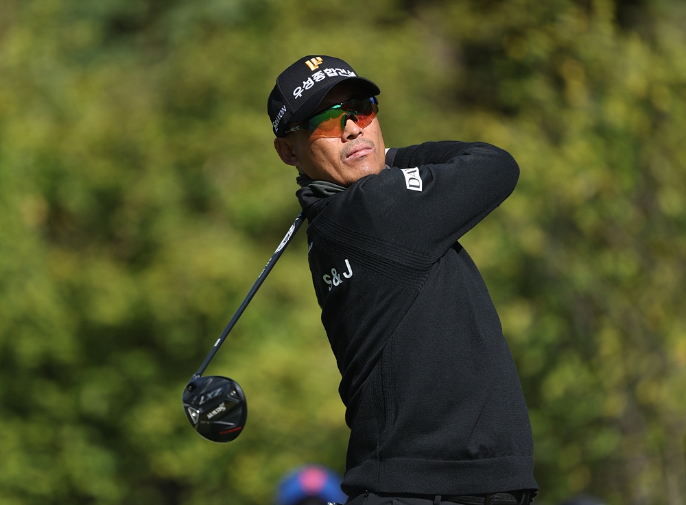 김용희 롯데 2군 감독 아들 김재호, 데뷔 17년 만에 KPGA 첫 승(종합)