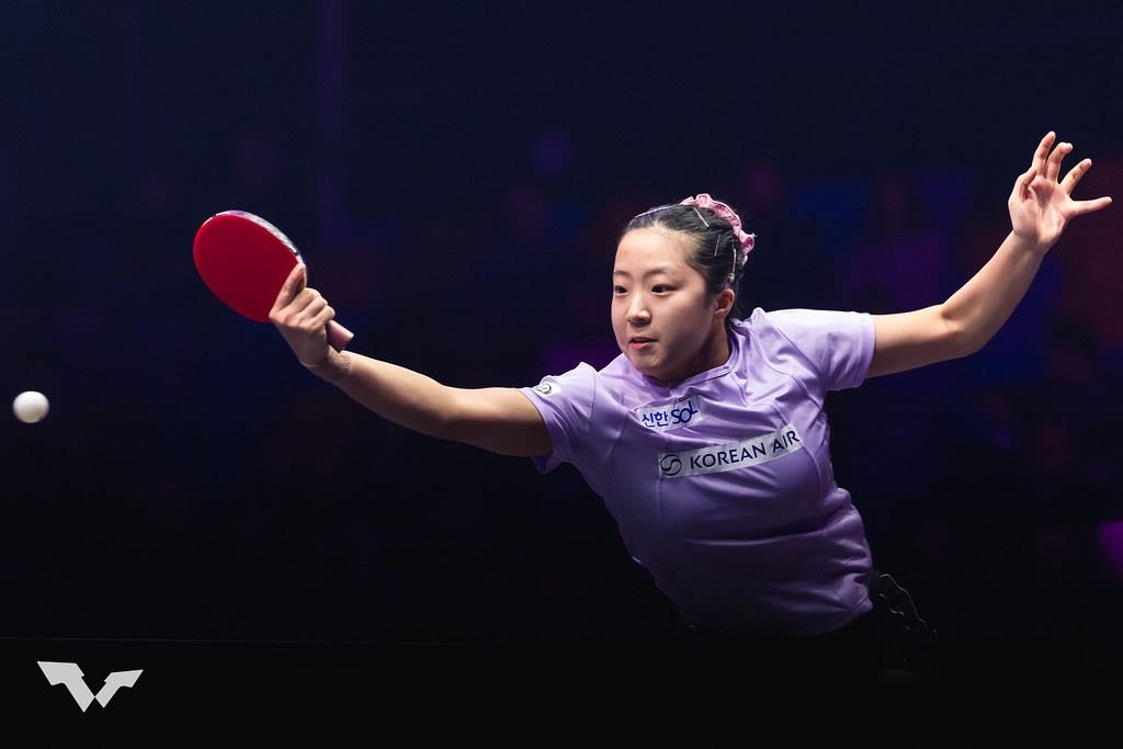 탁구 신유빈, 한일 에이스 대결서 패배…WTT 결승행 좌절(종합)
