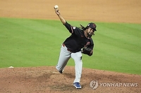 NBA 이어 MLB도 '스포츠도박 사기' 적발…구속 낮추거나 볼 던져