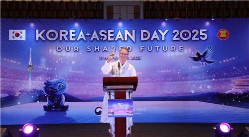 리셉션 주최한 이장근 주아세안 한국대표부 대사