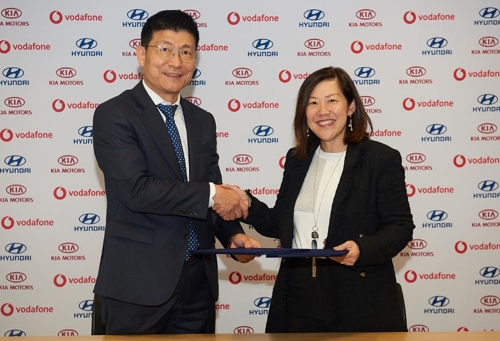 Hyundai y Vodafone firman un acuerdo para los servicios de vehículos conectados en Europa