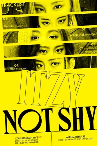 Este póster, proporcionado por JYP Entertainment, muestra la lista de canciones del primer álbum en inglés de ITZY, "Not Shy". (Prohibida su reventa y archivo)