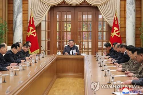 Kim Jong-un reestructura a funcionarios de alto rango más a menudo para asegurar lealtad y fortalecer su poder