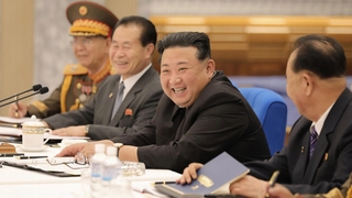 Corea del Norte discute la revisión de los planes de operación de sus unidades de primera línea