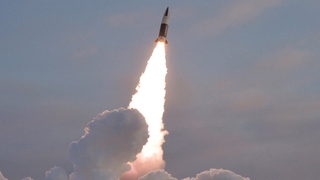 북한, 국군의날에 탄도미사일 2발 발사…NSC "개탄"