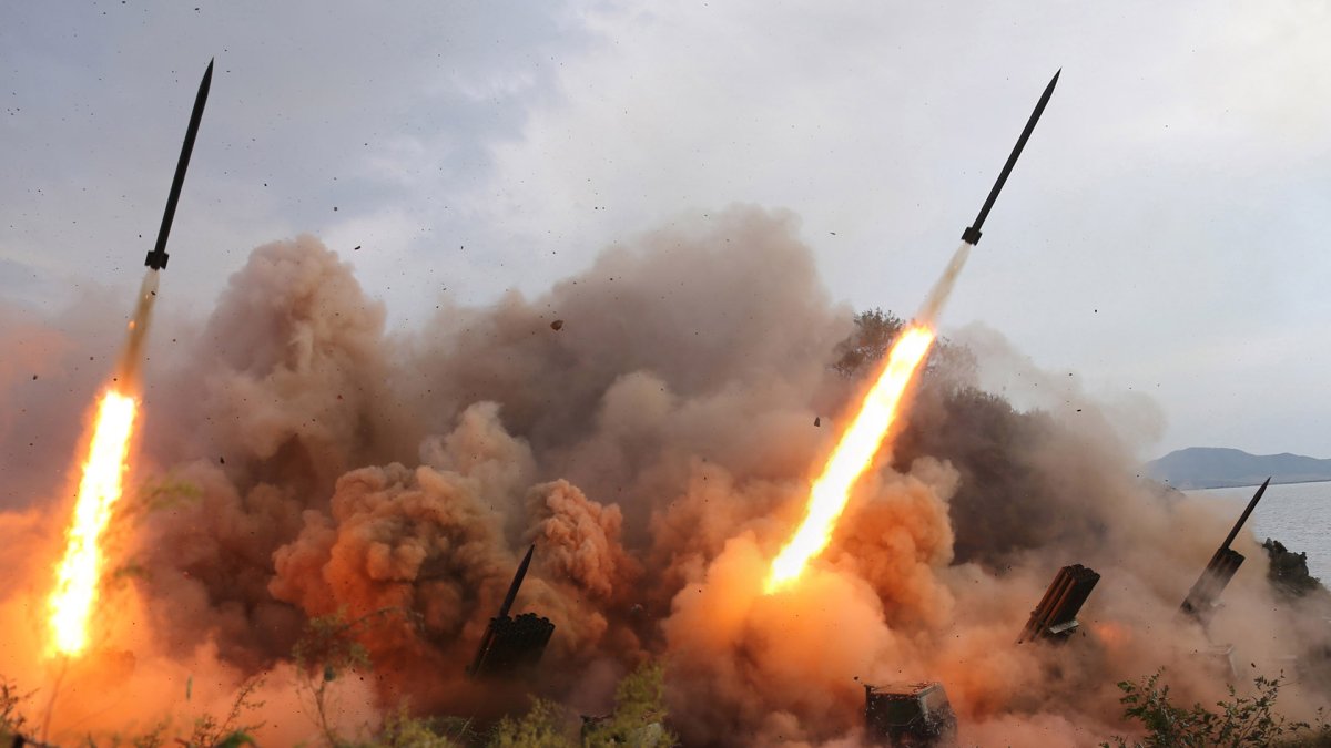 Pyongyang dice que sus últimos disparos de artillería son una 'advertencia' a los ejercicios militares de Corea del Sur