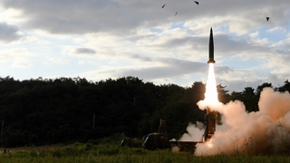كوريا الجنوبية تخطط لإطلاق صاروخ "هيونمو-5" البالغ وزن رأسه الحربي 9 أطنان هذا الأسبوع