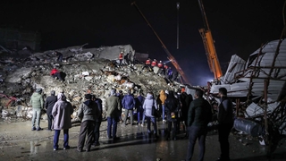튀르키예 지진 사망 약 5천 명…수색·구조 총력