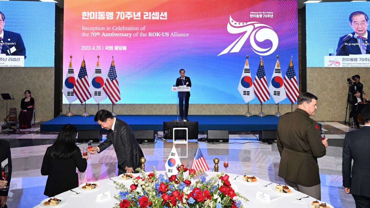 El PM organiza un banquete para conmemorar el 70° aniversario de la alianza Seúl-Washington