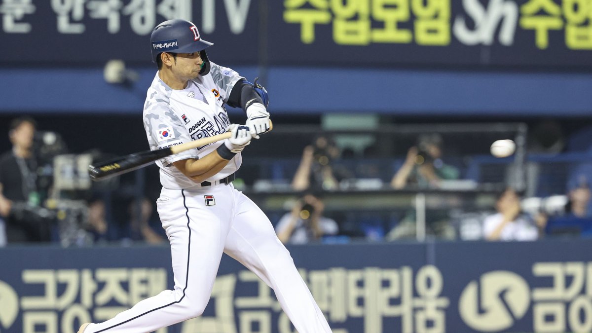 강승호, 데뷔 첫 만루포…두산 시즌 첫 7연승
