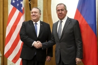 Pompeo calls for N.K. sanctions implementation in talks with Russia