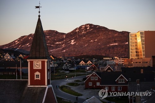 "美, 그린란드에 영사관 설립 추진…북극 영향력 확대"