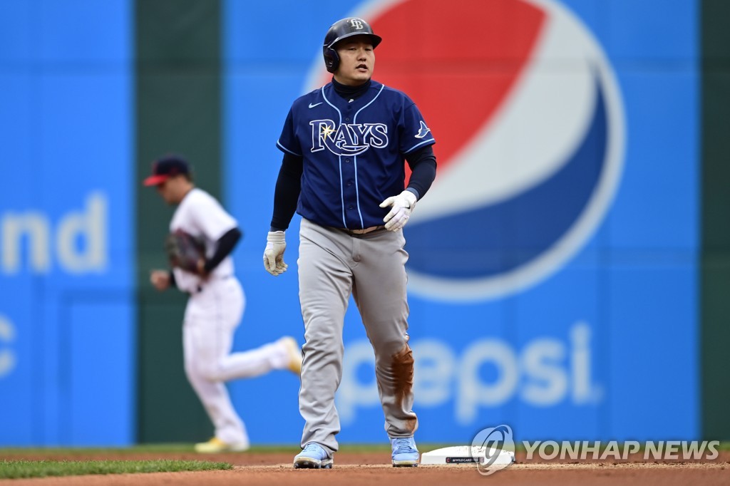 Rays trade S. Korean 1B Choi Ji-man to Pirates