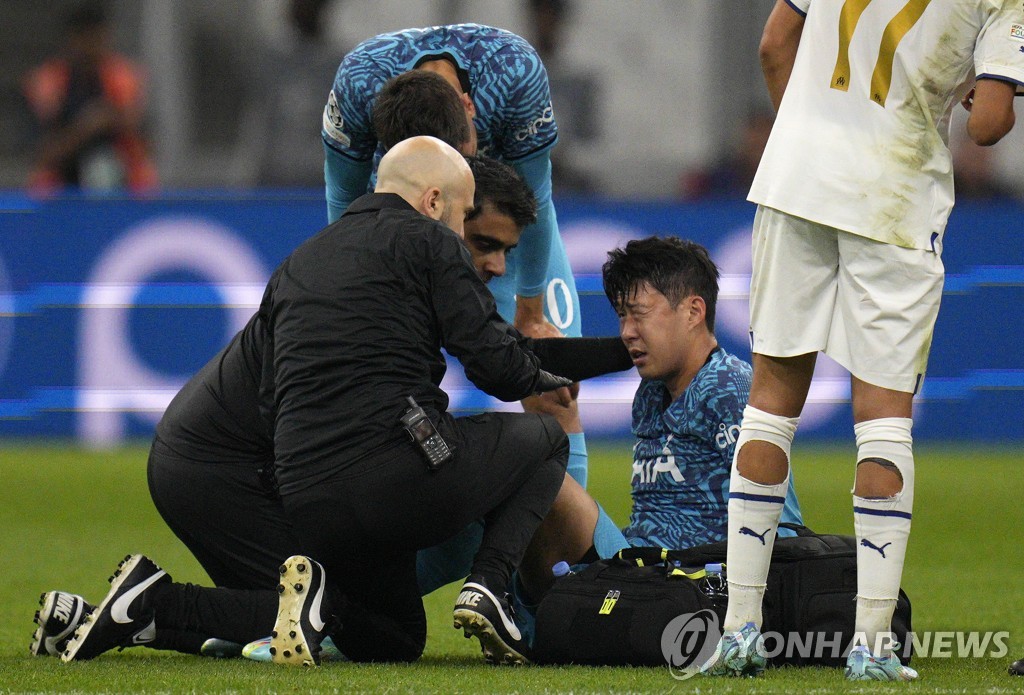 S. Korea confirms successful surgery for Son Heung-min; too early to determine World Cup status