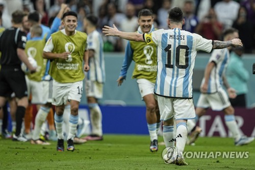 기뻐하는 리오넬 메시