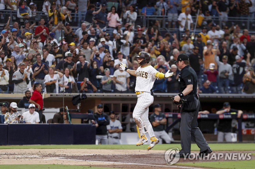 김하성, MLB 개인 첫 만루 홈런