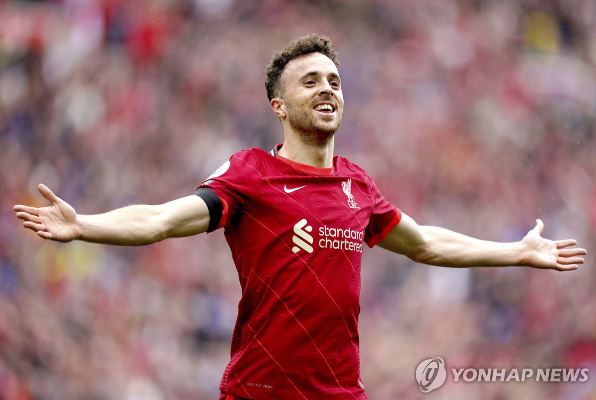 리버풀 공격수 조타, 자동차 사고로 숨져…결혼 10여일 만에 비극