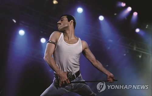 '보헤미안 랩소디' '완벽한 타인'…쌍끌이 흥행 누적 500만명