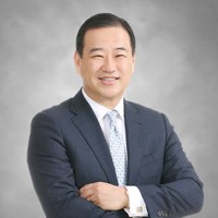 롯데쇼핑, 1번지 명성 되찾는다…"2026년 영업이익 1조 목표"