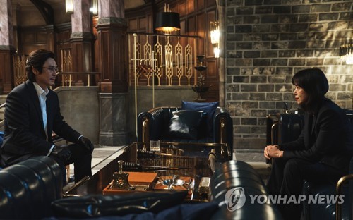 A scene from Netflix movie "Kill Boksoon" is seen in this photo provided by Netflix. (PHOTO NOT FOR SALE) (Yonhap)