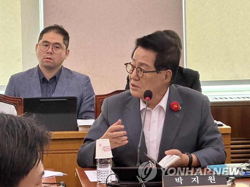 중단됐던 필리핀 계절근로자 200명 완도행…김 양식장 배치