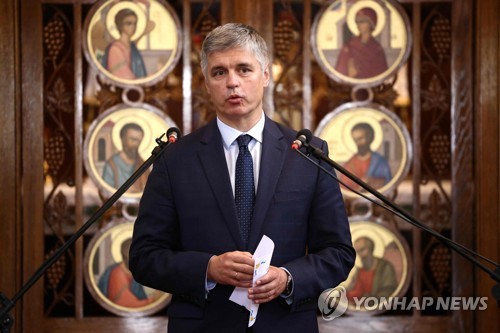 '아마존 발언' 후폭풍…젤렌스키, 자신 비판한 주영대사 해임