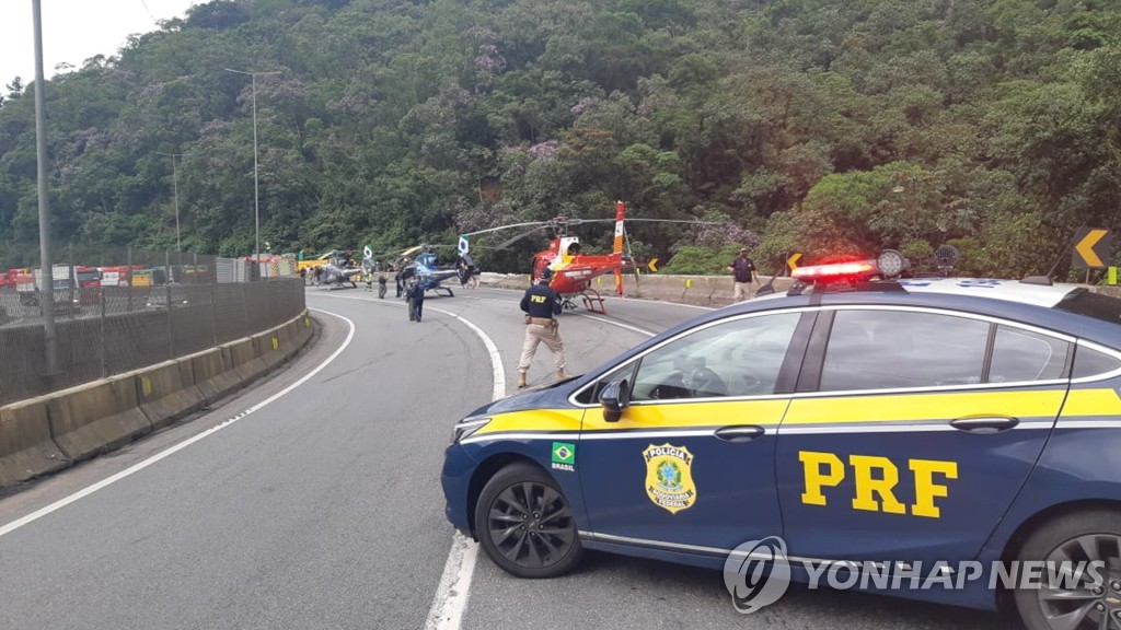 사고 현장의 브라질 연방고속도로경찰 차량 (기사와 직접 관련 없음)