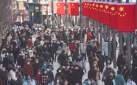 경제성장 급한 중국, 농민공에 "도시 복지혜택 확대"