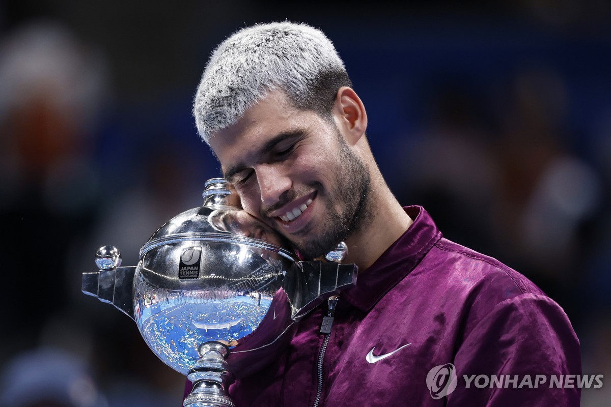 남자 테니스 1위 알카라스는 일본, 2위 신네르는 중국서 우승(종합)