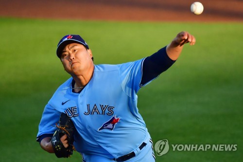 Blue Jays' Ryu Hyun-jin sharp vs. Yankees for 1st win of season