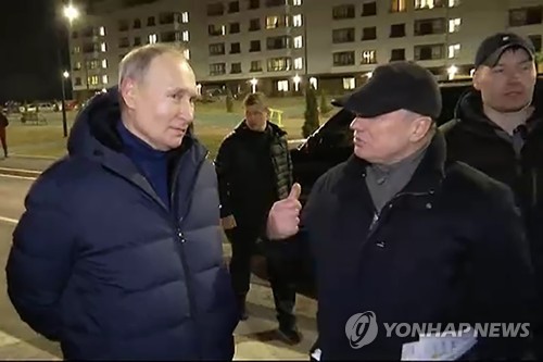 올해 3월 점령지 마리우폴을 찾은 푸틴 러시아 대통령