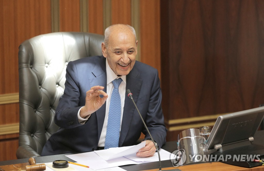 레바논 의회 의장으로 재선된 나비 베리
