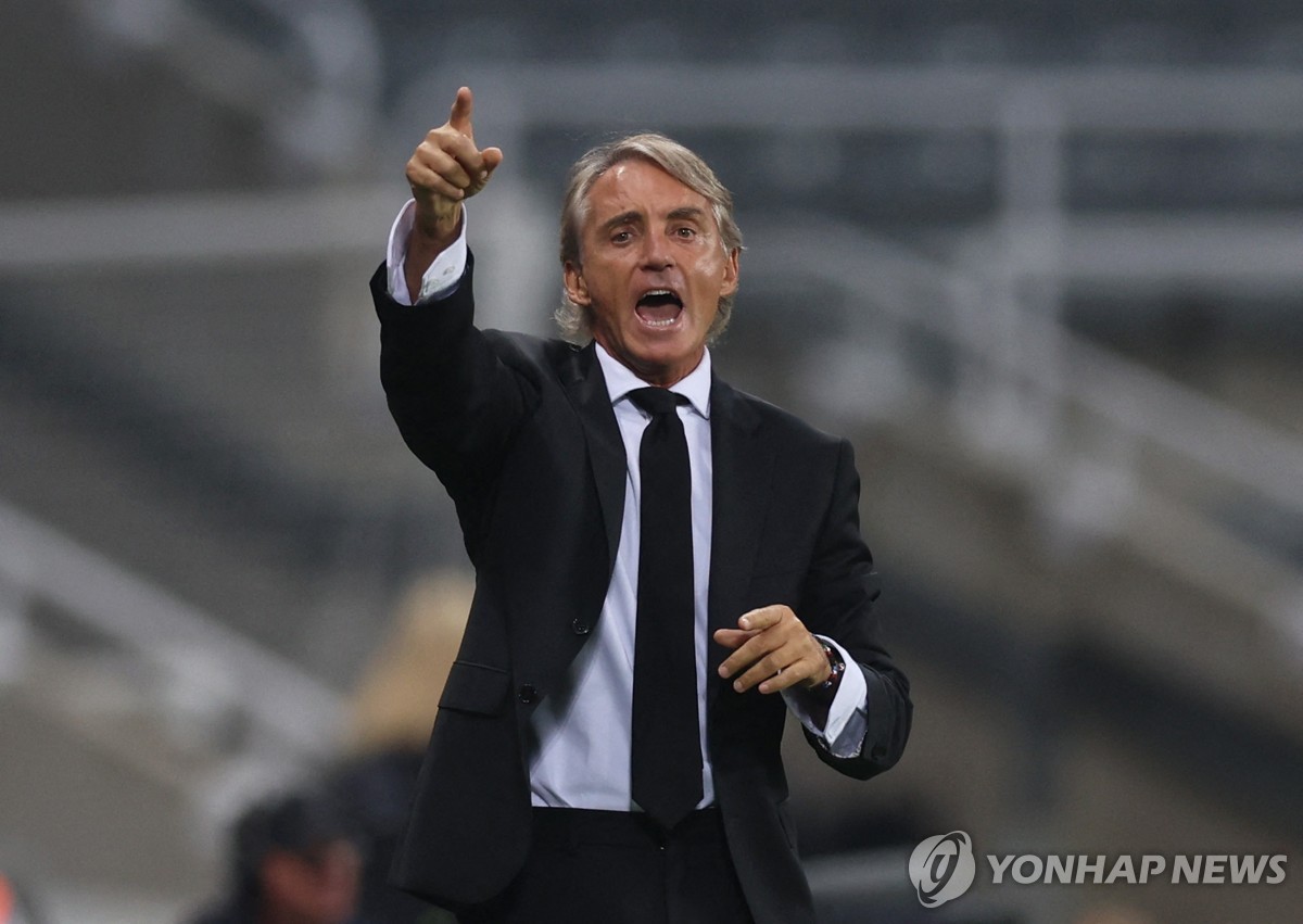 사우디아라비아 만치니 감독