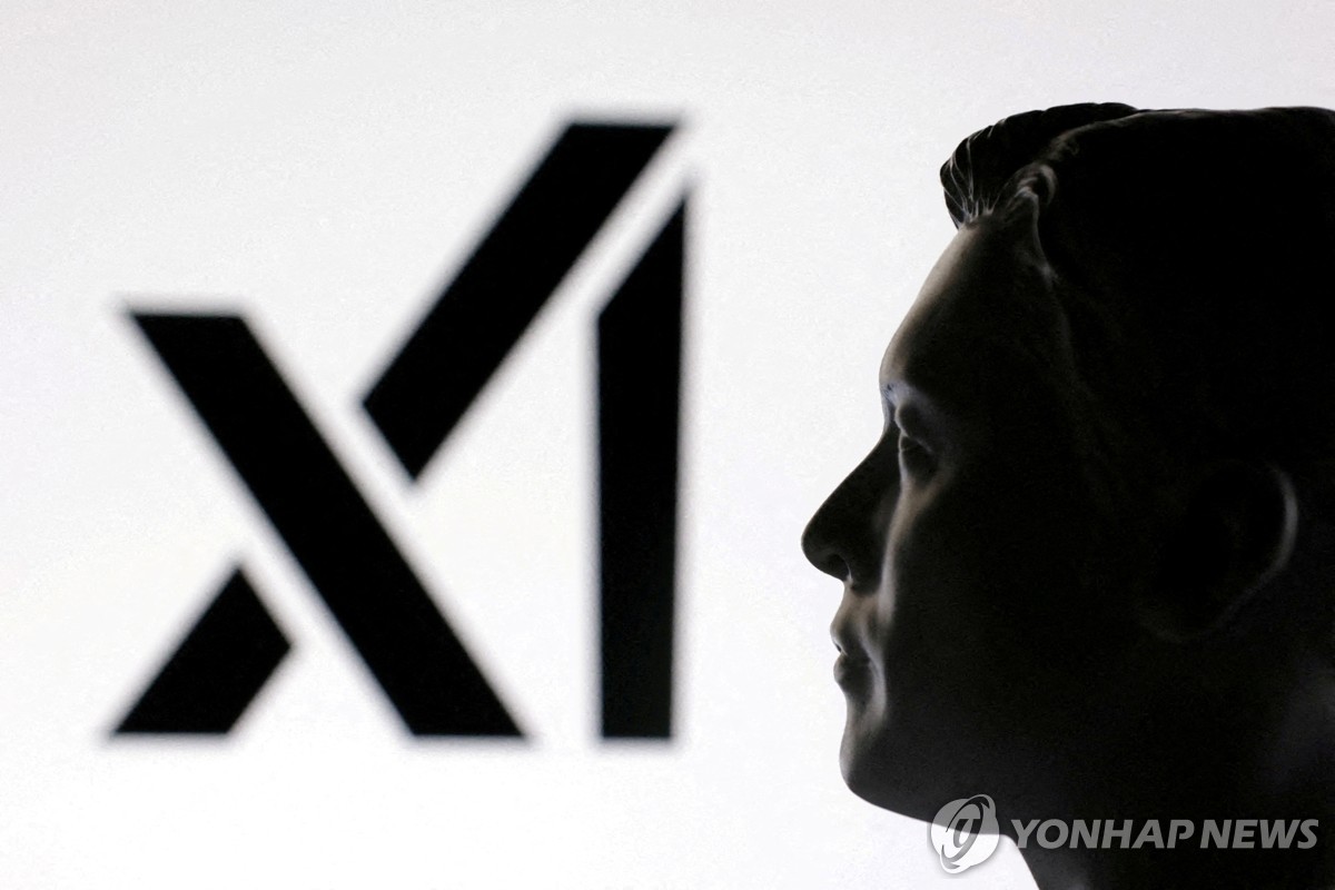 머스크의 xAI, 정부 기관용 AI 서비스 출시…"국방…