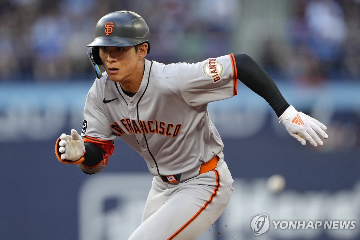 MLB 이정후, 하반기 첫 경기 토론토 상대로 4타수 1안타