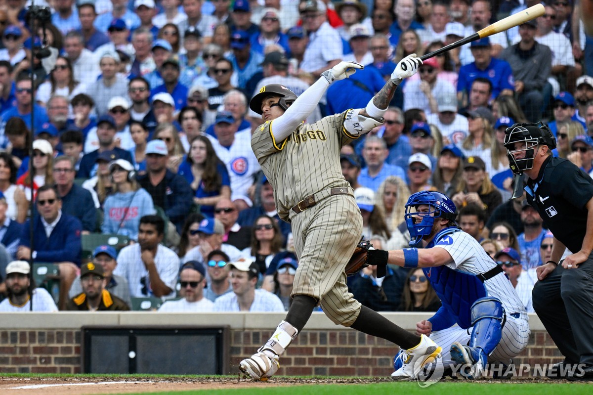 샌디에이고 매니 마차도의 홈런 스윙