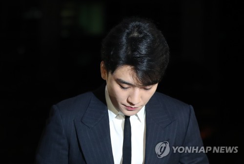 Seungri de BIGBANG suspend ses activités sur fond d'allégations d'usage de stupéfiants et de proxénétisme