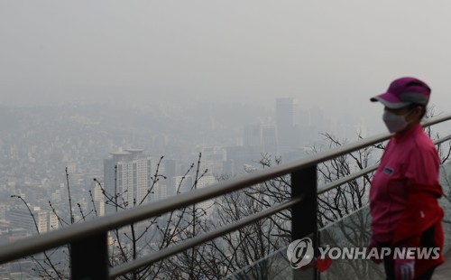 오늘 식목일 미세먼지 '나쁨'…"나무 심을 때 마스크 필수"