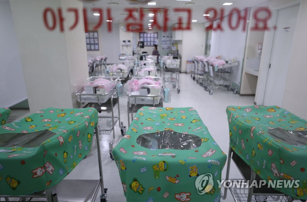지난 3월 서울시 한 병원의 신생아실
