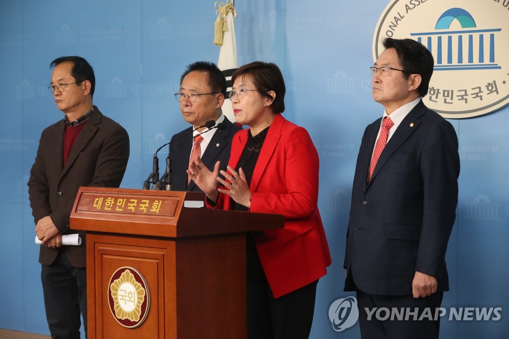 S. Korea rejects claim deported N. Korean fishermen were defector brokers