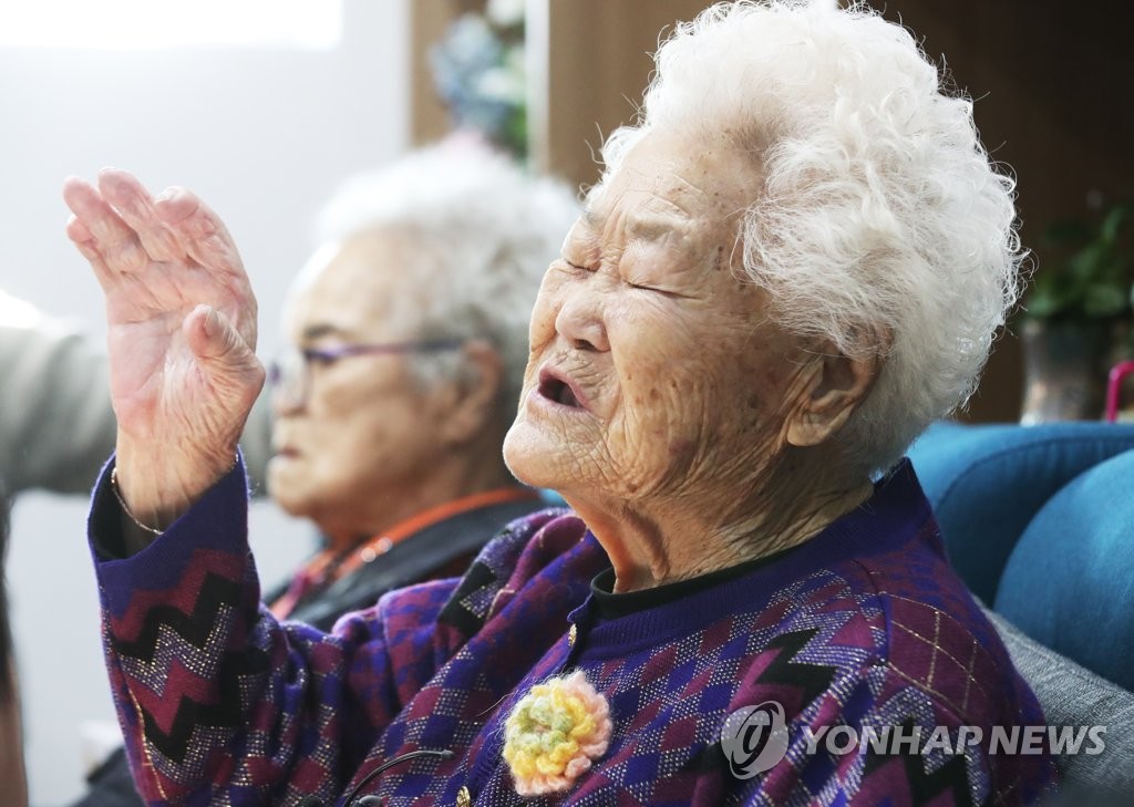 慰安婦被害者　「あきれる」と失望表明＝韓国憲法裁の訴え却下に