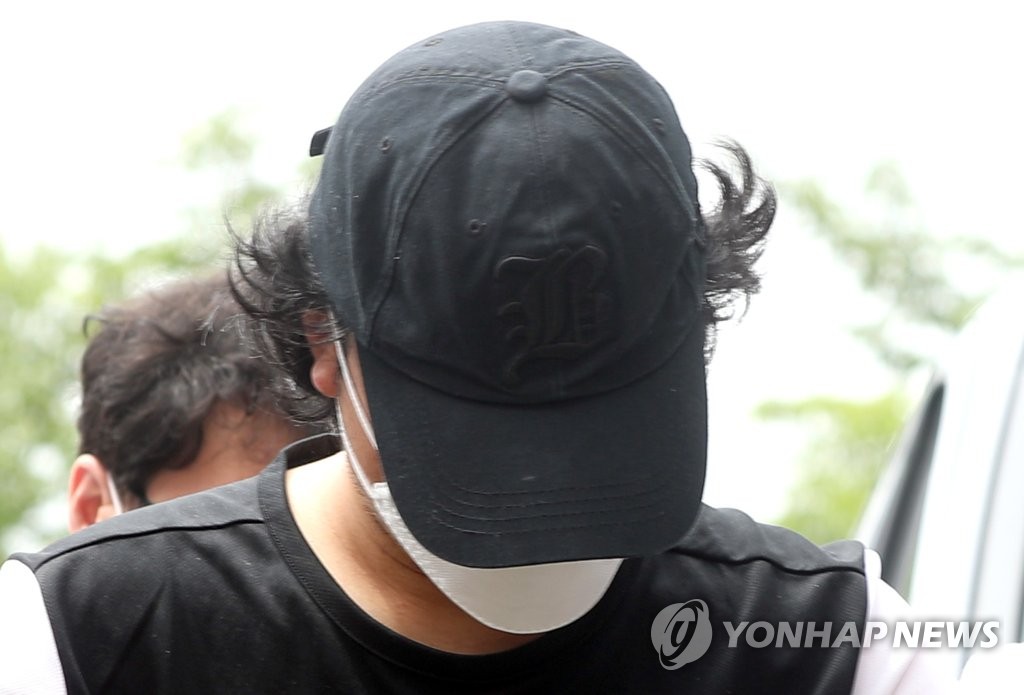 창녕 쇠사슬 아동학대 계부