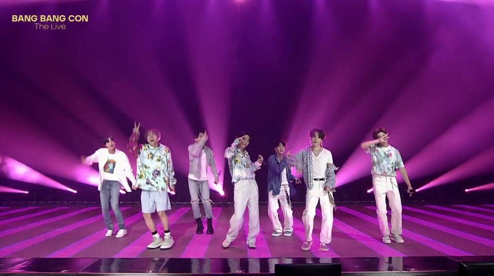 (LEAD) Concert en ligne de BTS une expérience visuelle