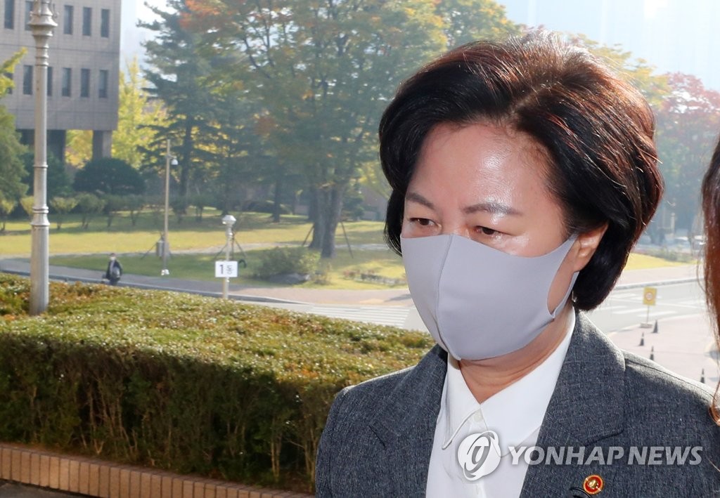 韓国法務相　私募ファンドの不正疑惑・検事総長の家族関与事件で捜査指揮権行使