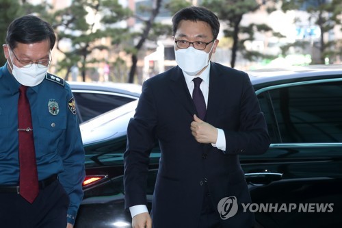 김진욱 공수처장, 경찰청 방문