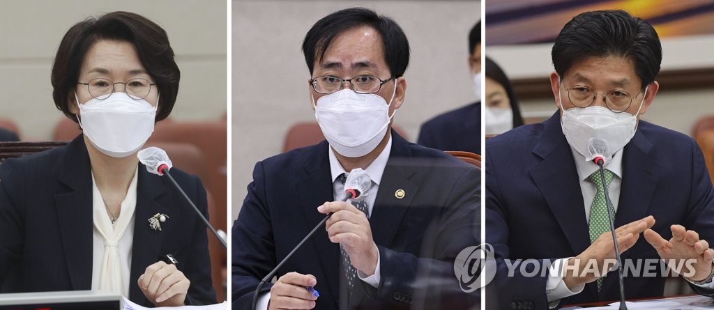 This composite file photo shows Lim Hye-sook, Park Jun-young and Noh Hyeong-ouk (from L to R), nominees for science, oceans and land ministers, respectively. (Yonhap)